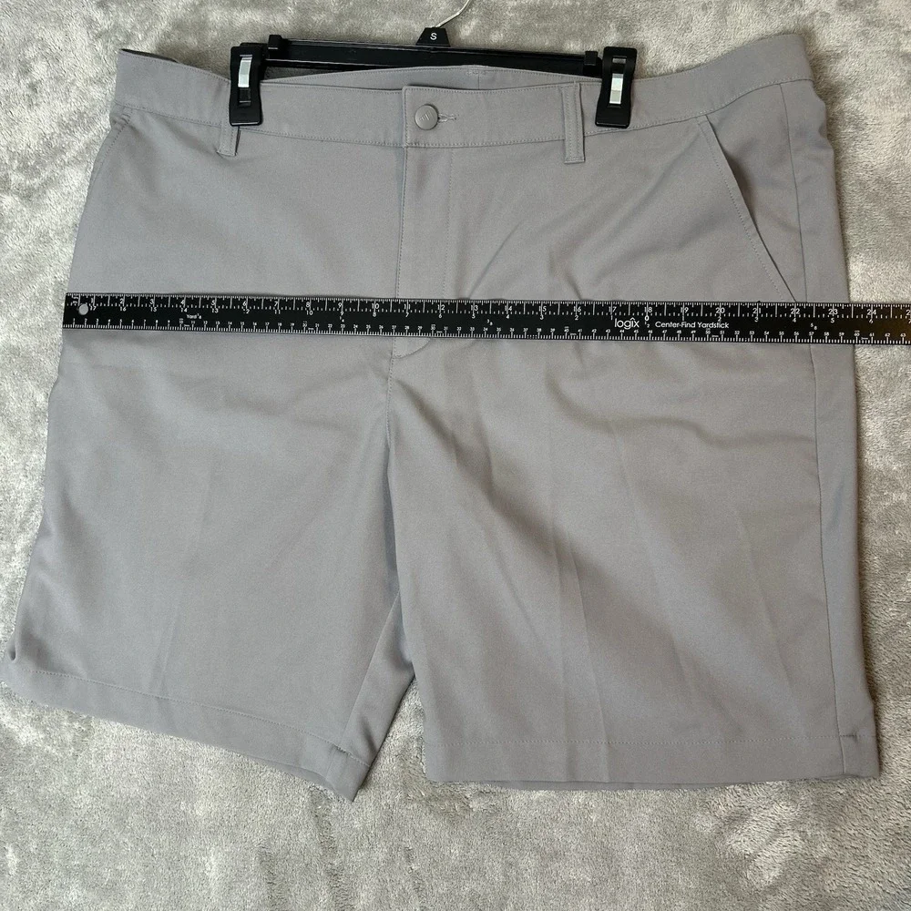 Adidas Golf Performance Shorts Men's Size 40 Gray Stretch Waist‎ 8.5